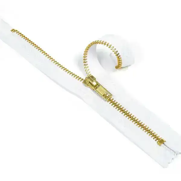 Молния MaxZipper джинсовая №5, 18см н/р цв.блый/золото